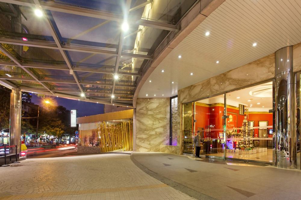 Lake Side Hotel — 5