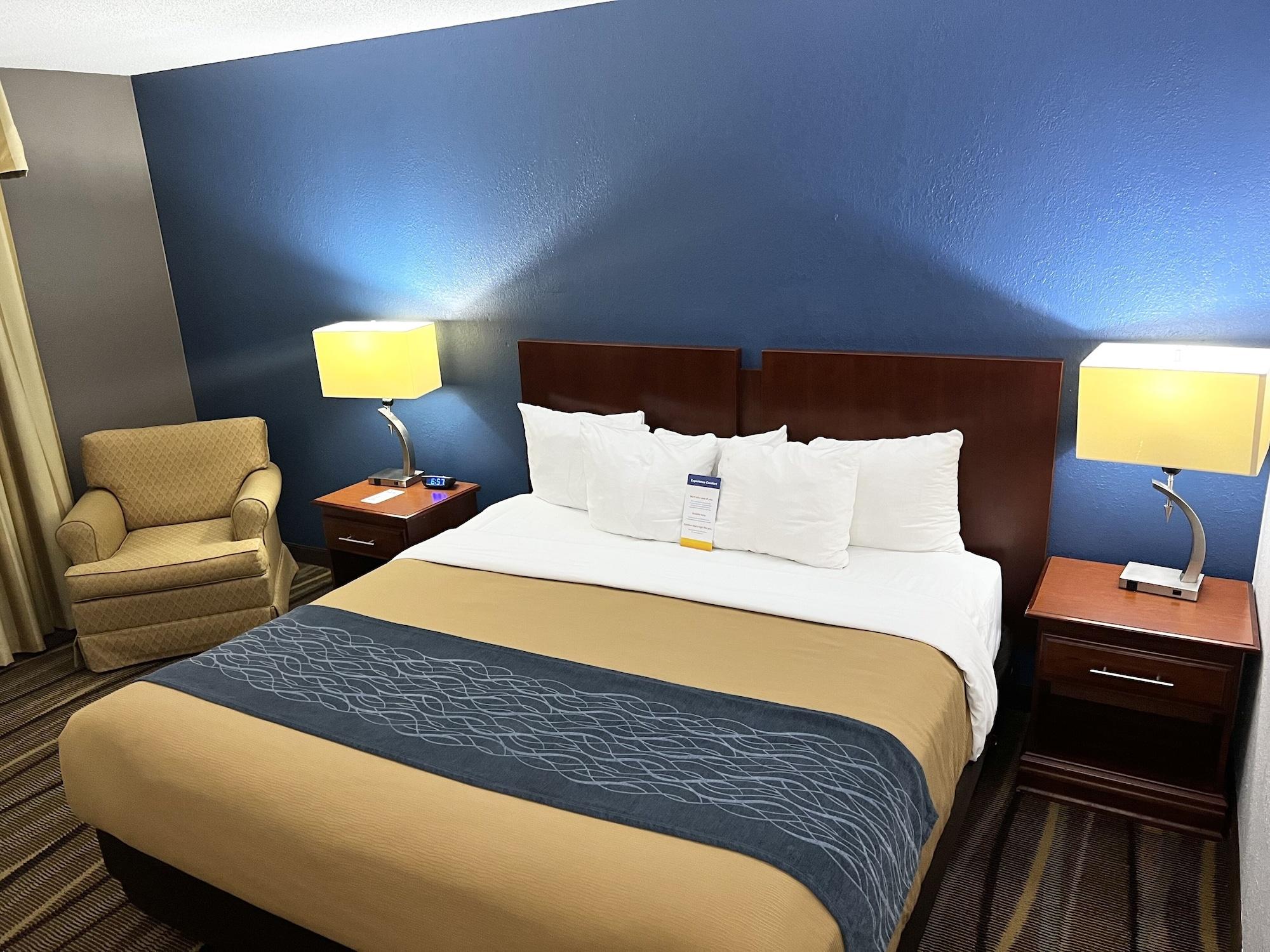 Comfort Inn Alpharetta-Atlanta North Alpharetta GA — 6