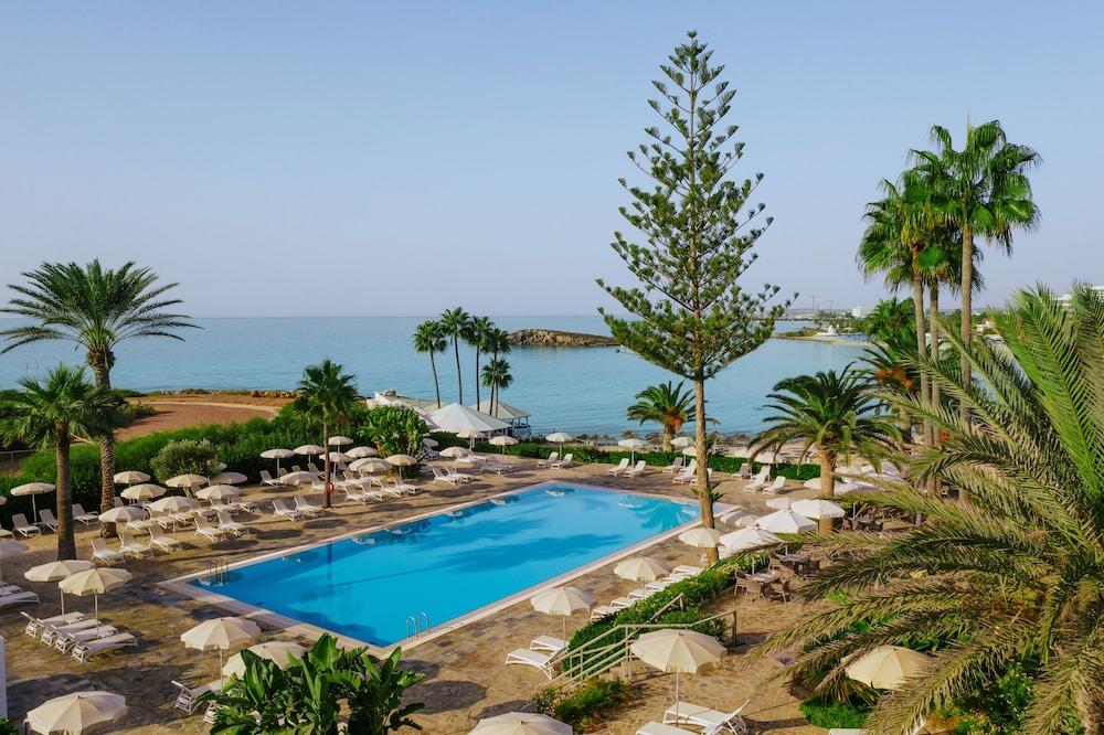 Nissi Beach Resort — 6