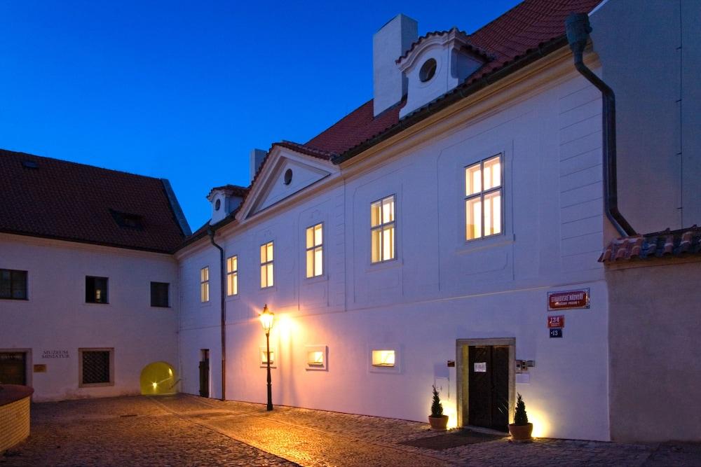 Monastery Hotel 99402 — 3