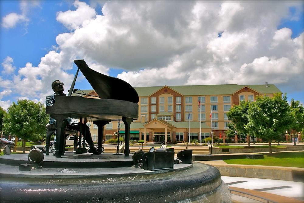 Hilton Garden Inn Albany Hotel — 7