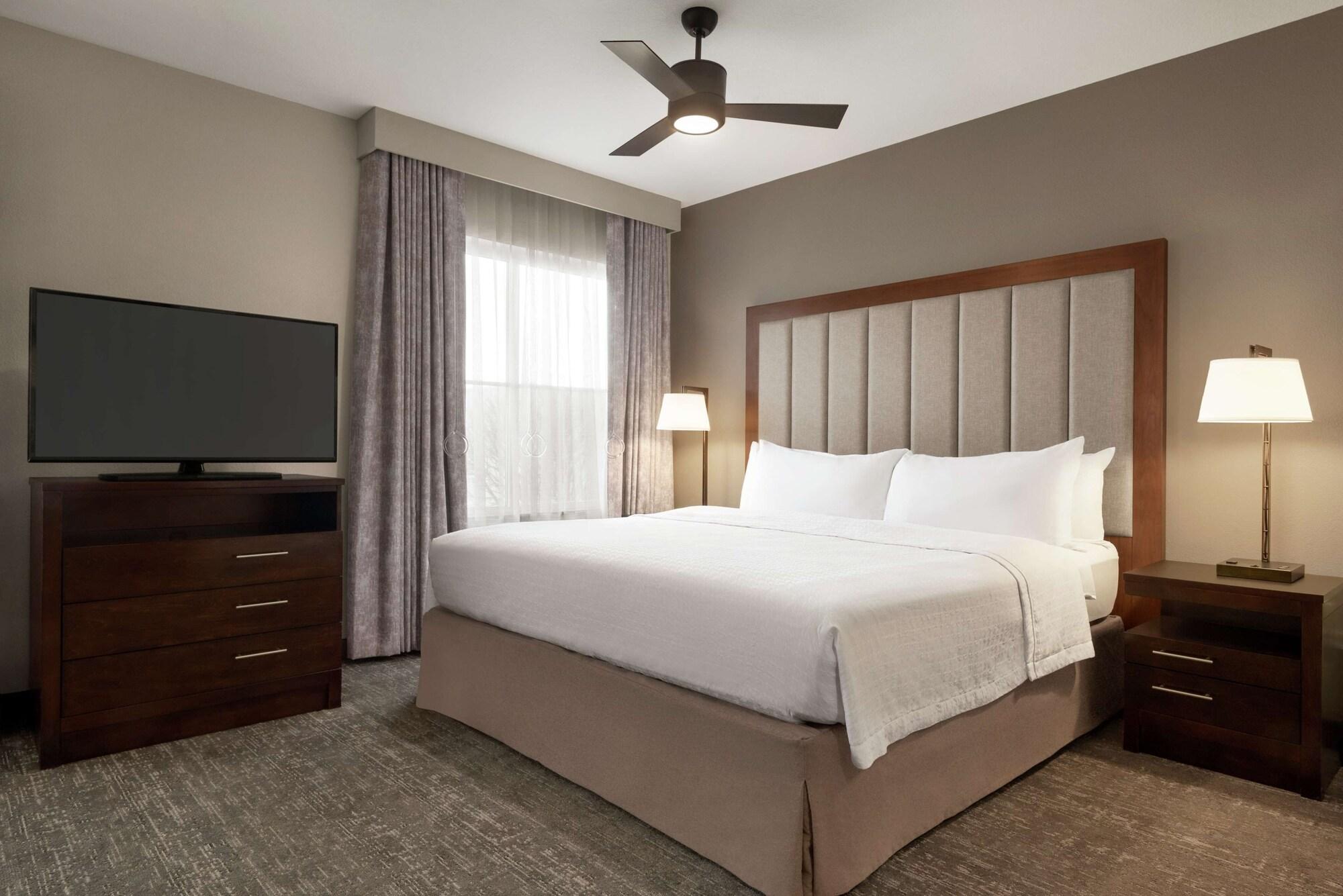 Homewood Suites Fort Wayne — 10