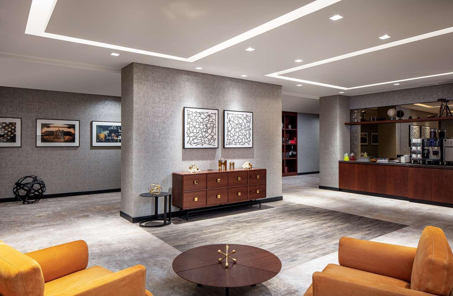 DoubleTree by Hilton Dubai M square Hotel and Residences — 5