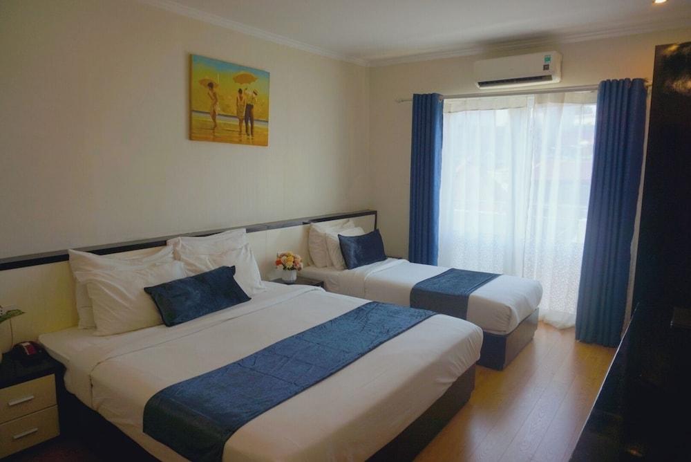 Rising Dragon Estate Hotel — 6