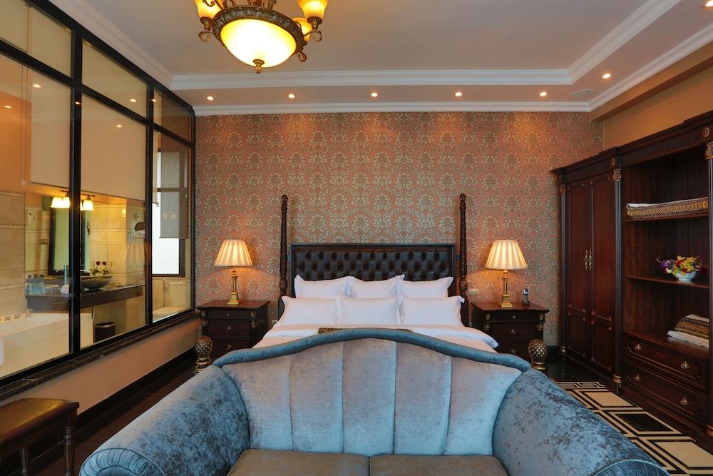 The Residence Suite Hotel — 5