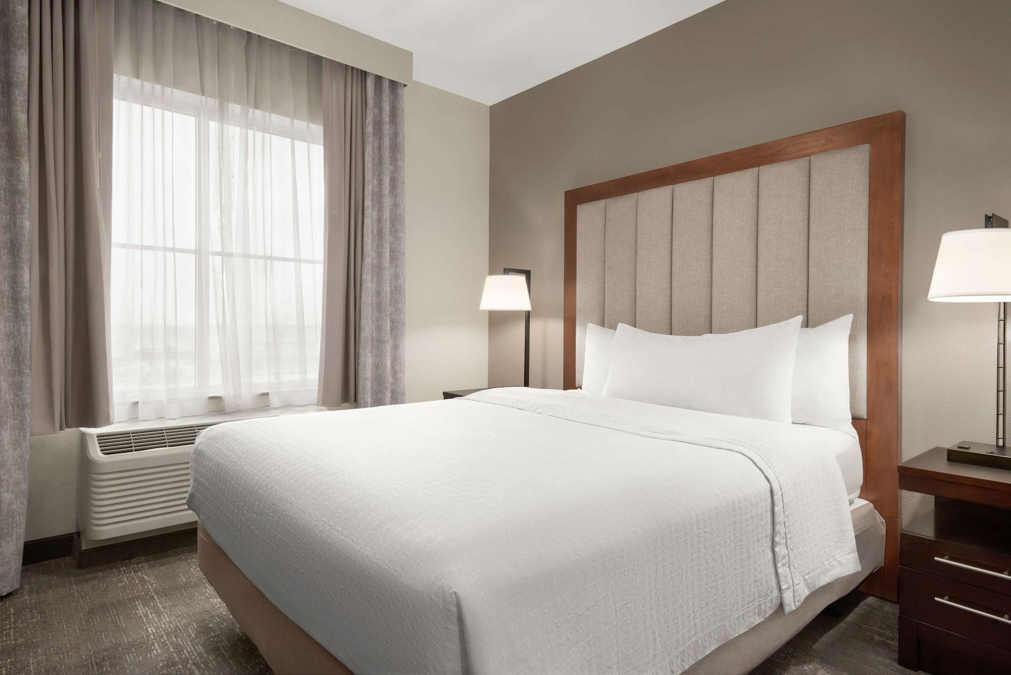 Homewood Suites Fort Wayne — 8