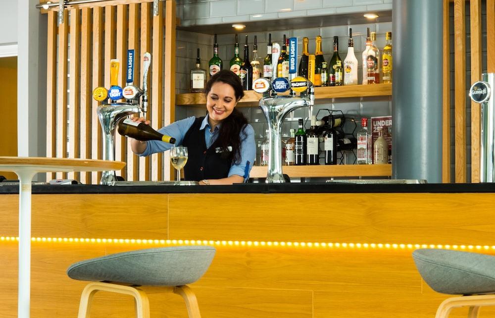 Holiday Inn Express Leeds City Centre Armouries — 7