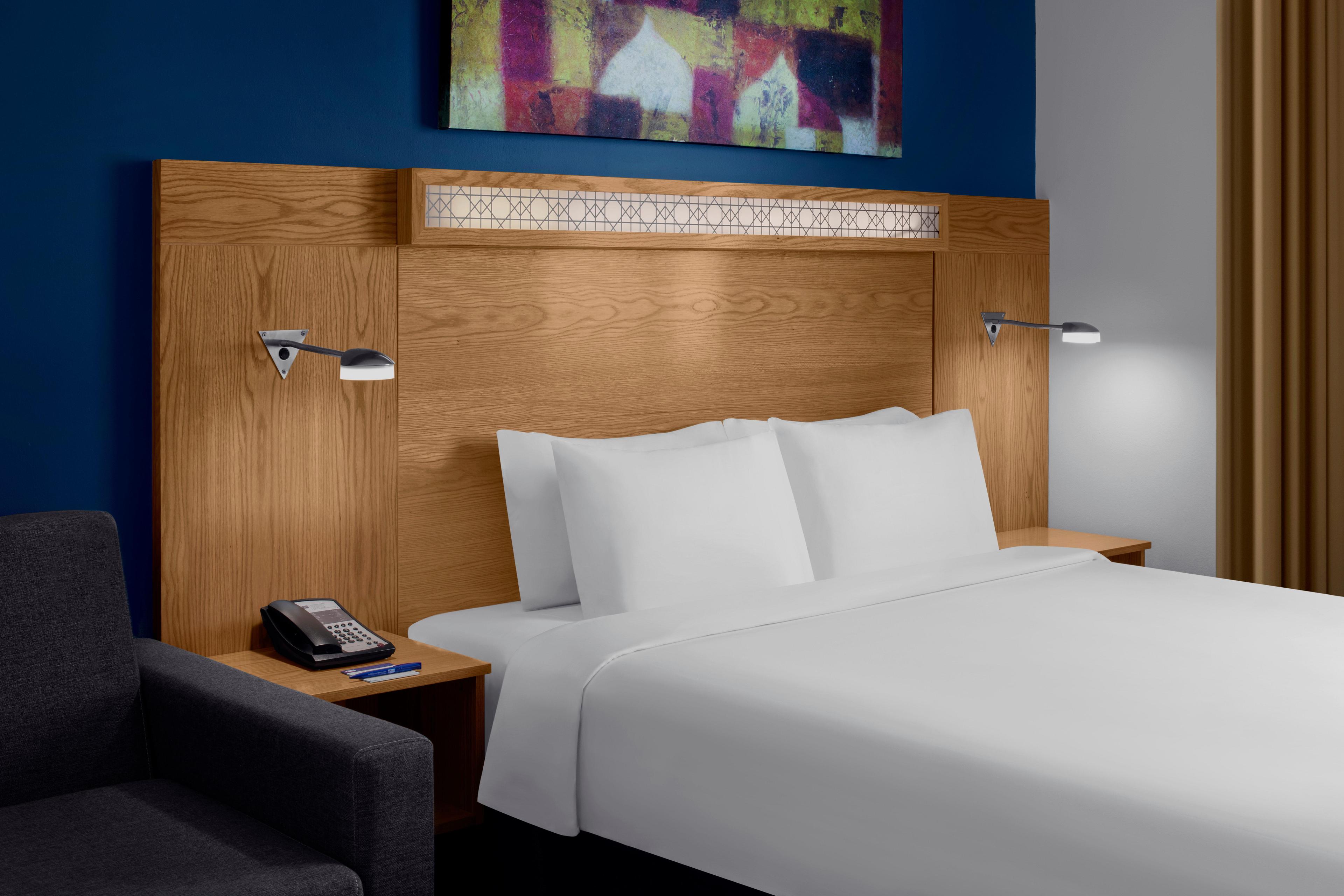 Holiday Inn Express Dubai Airport — 5