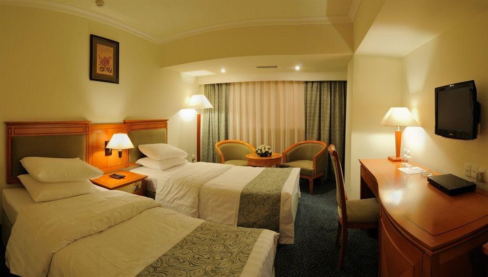Ramada by Wyndham Tashkent — 9