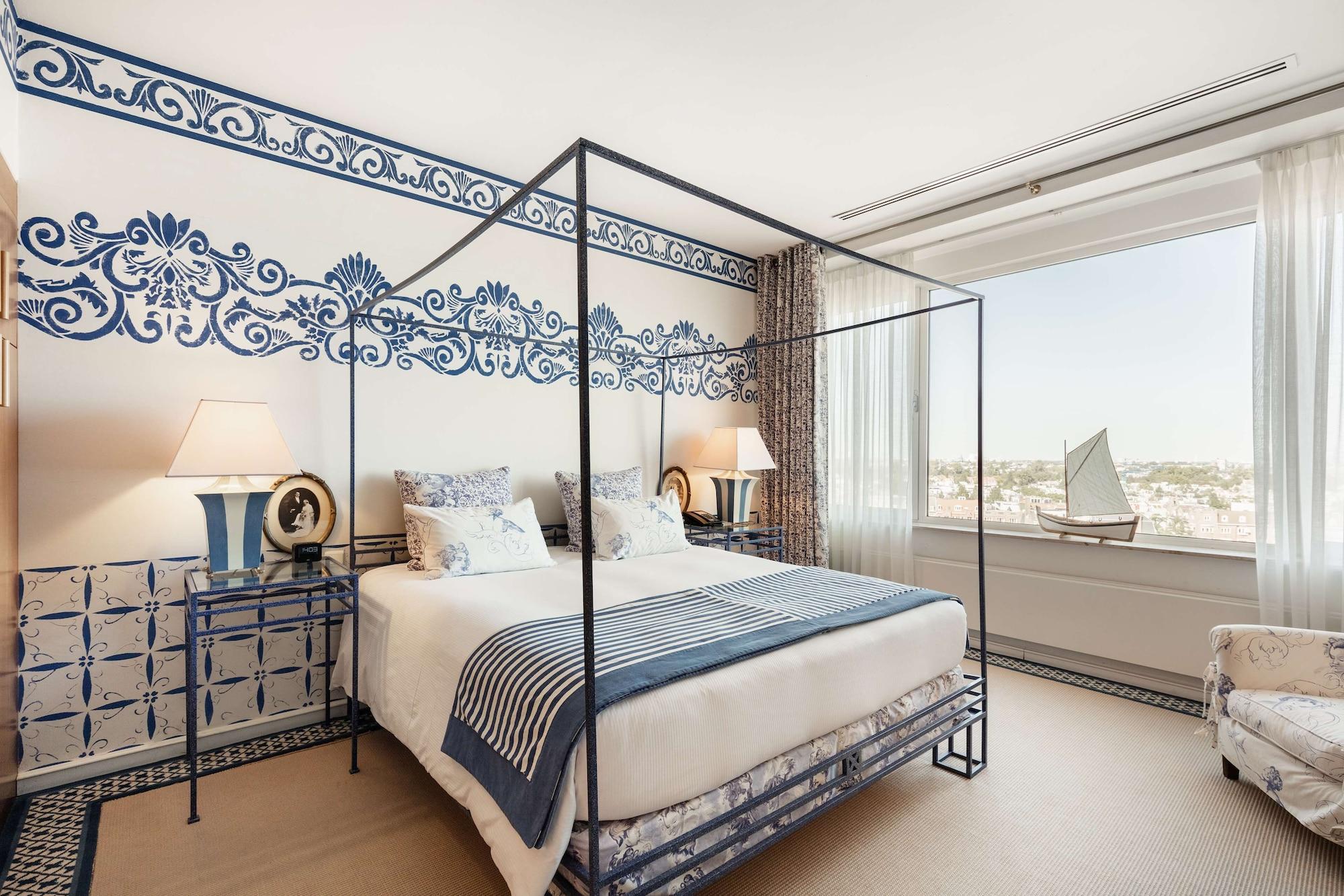 Hilton Amsterdam — 7