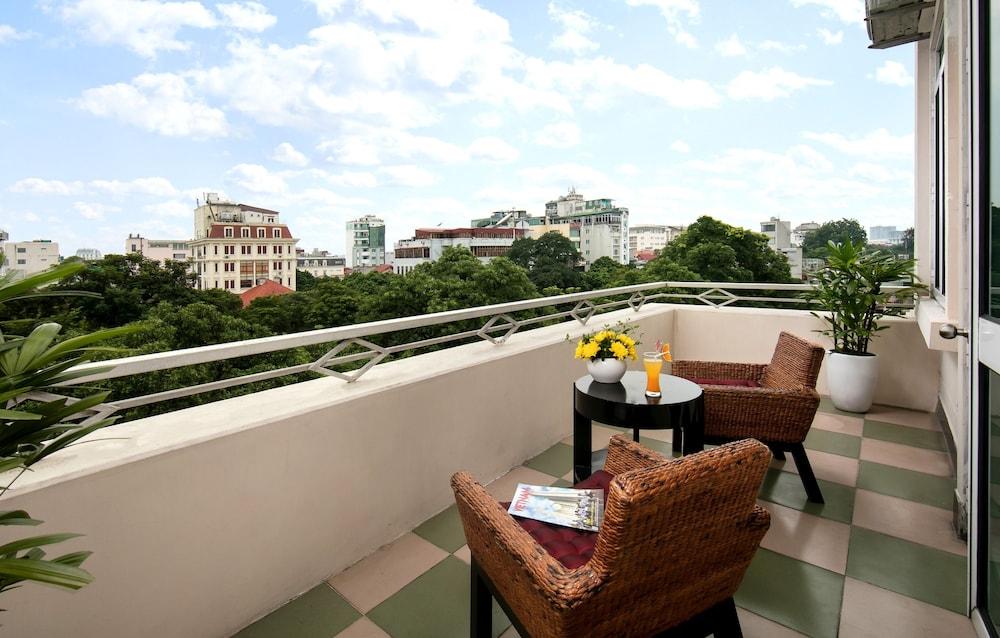 ANISE HOTEL — 8