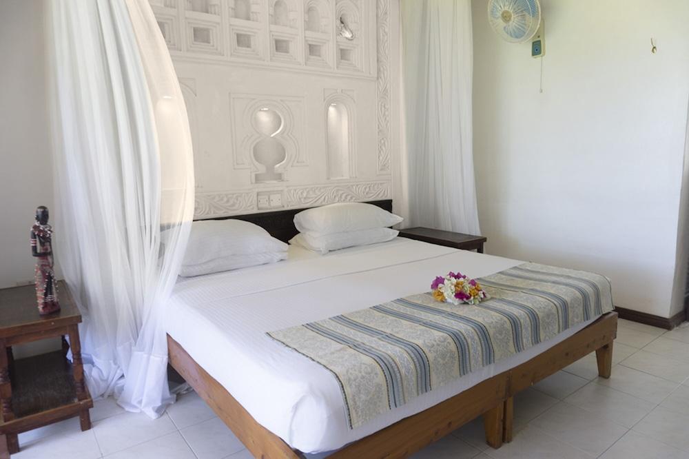 REEF HOTEL MOMBASA — 7