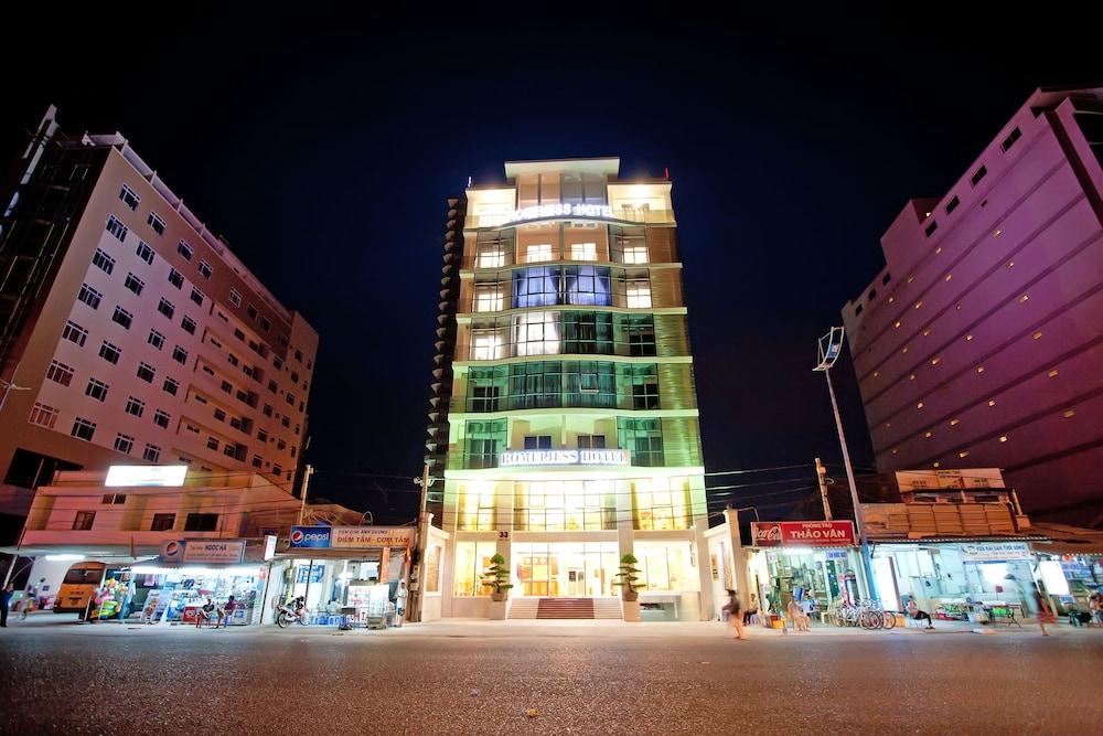 Romeliess Hotel — 5
