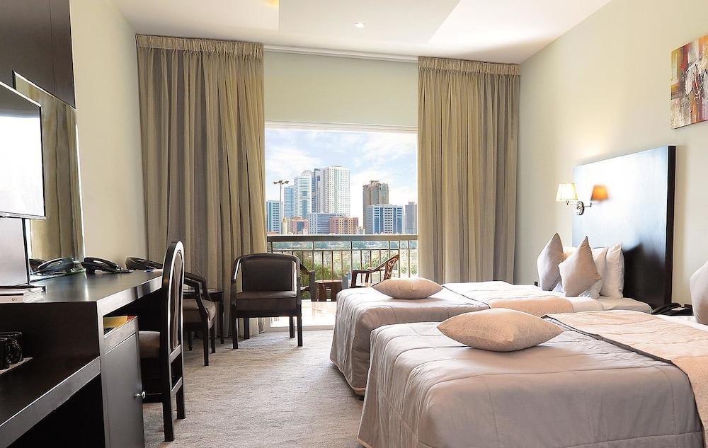 SHARJAH CARLTON HOTEL — 7