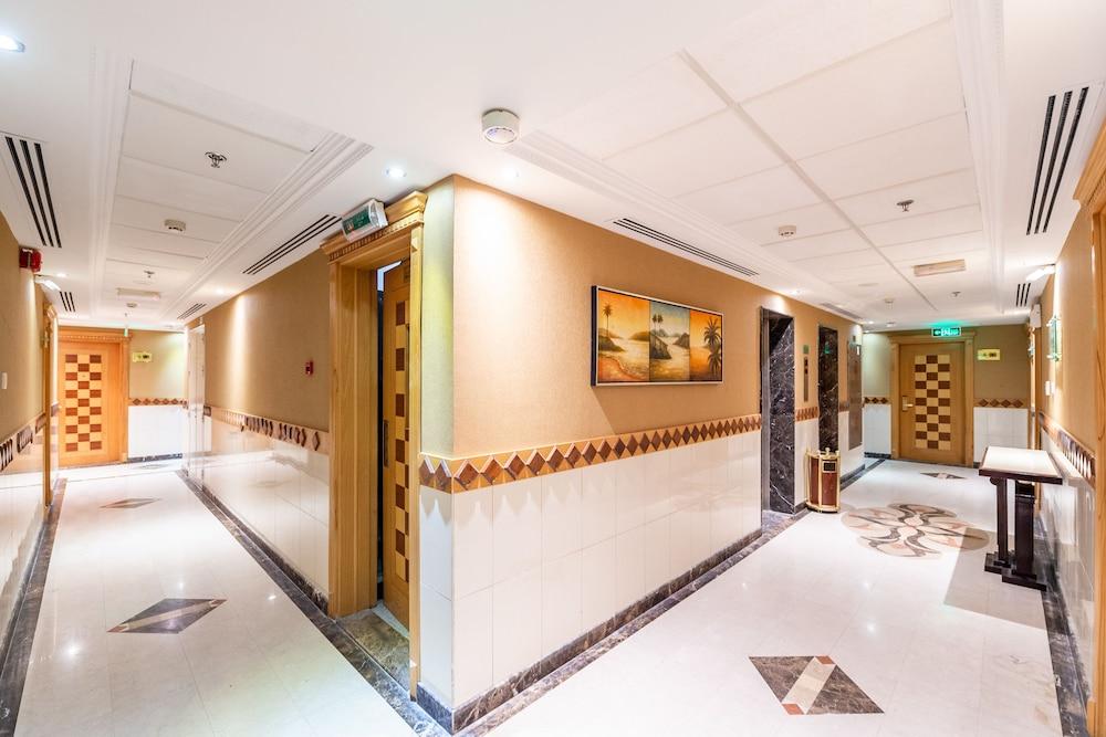 Crystal Plaza hotel — 10