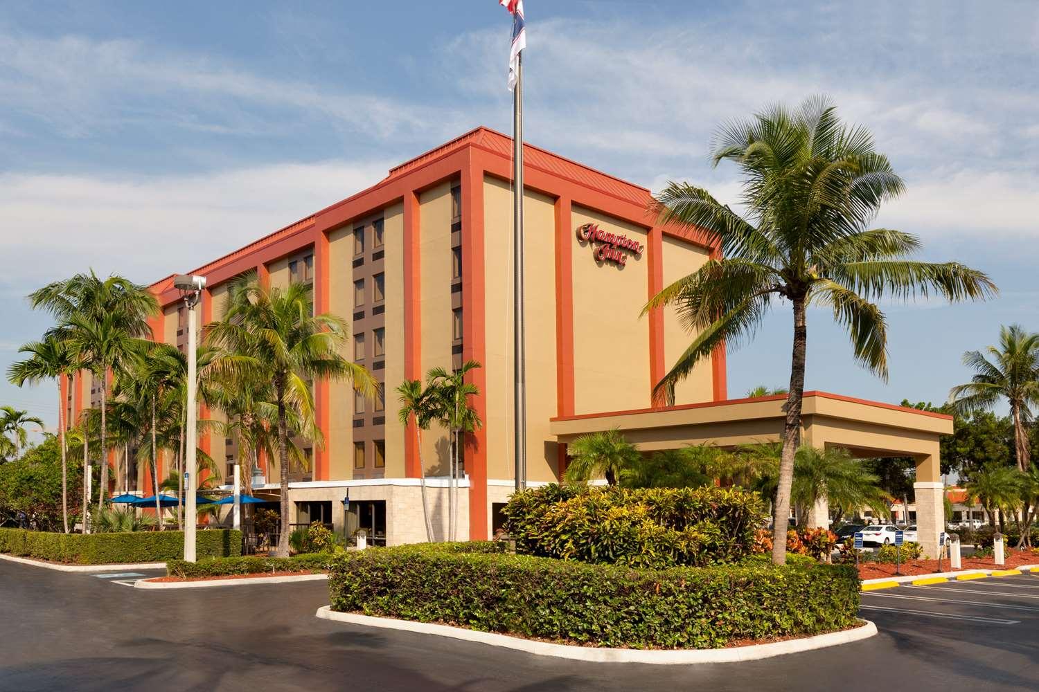 Hampton Inn Miami Airport West — 5
