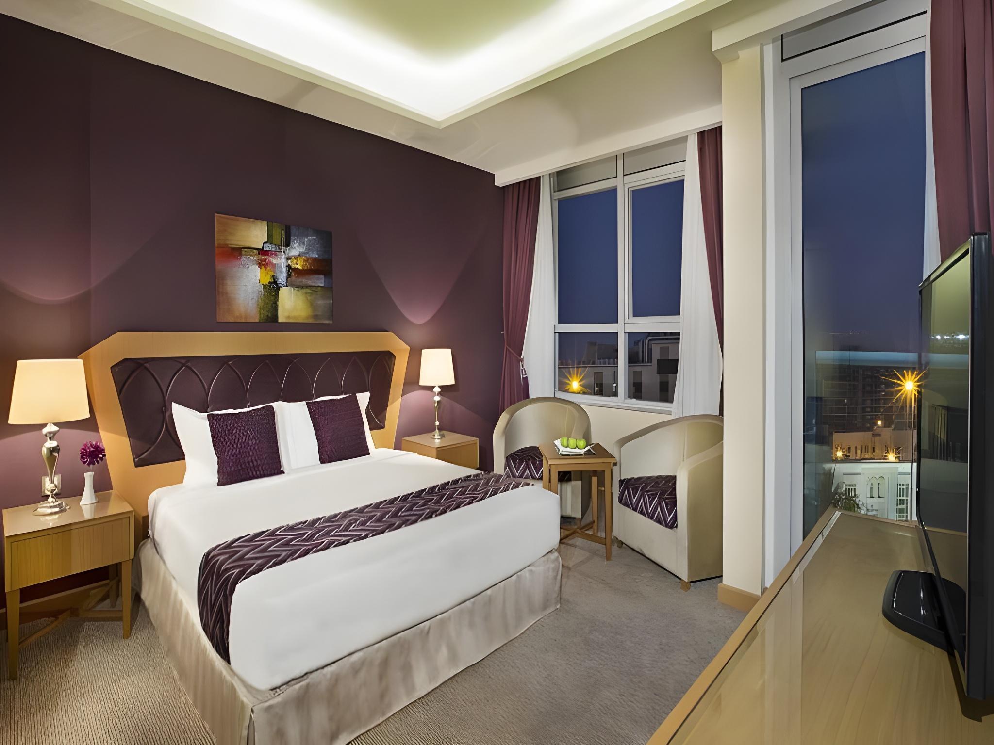 Armada Avenue Hotel — 7