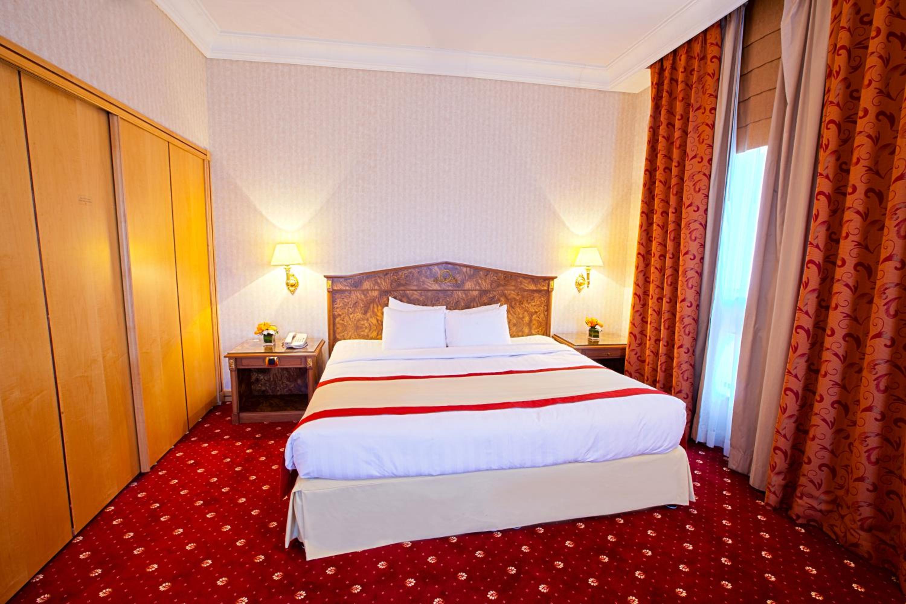 Capitol Hotel — 9