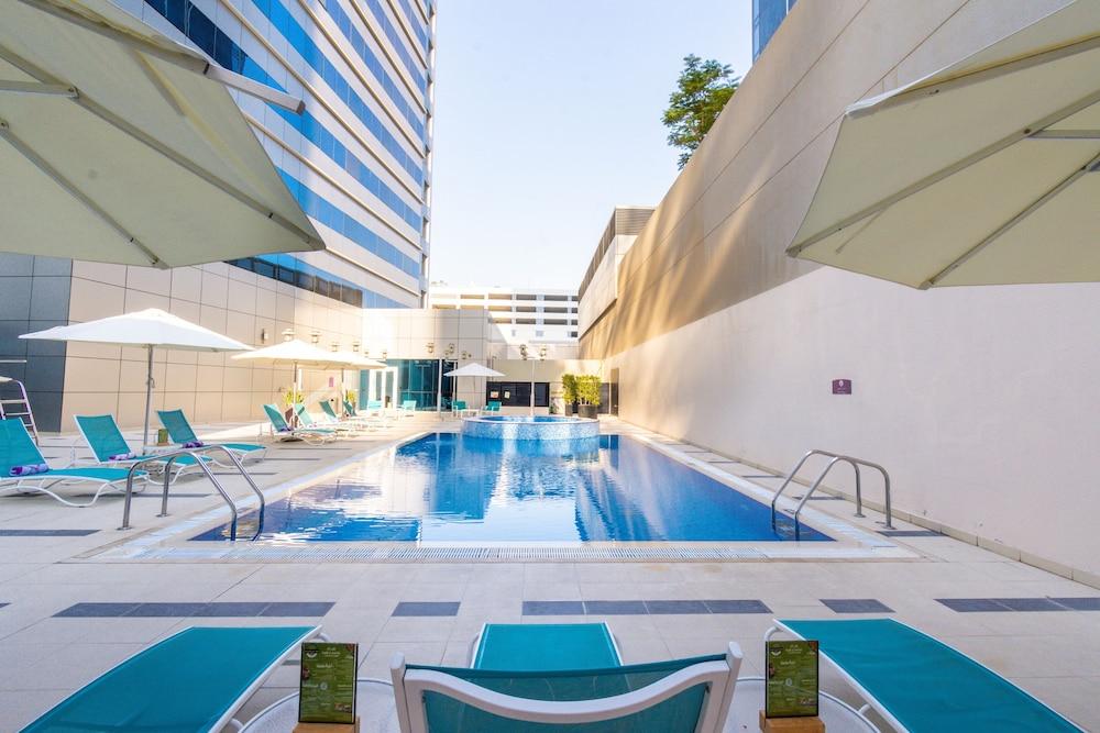 Premier Inn Abu Dhabi Capital Centre — 7