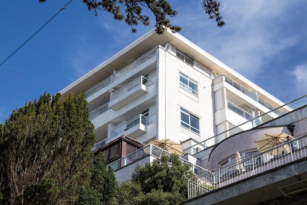 THE IMPERIAL HOTEL TORQUAY — 6