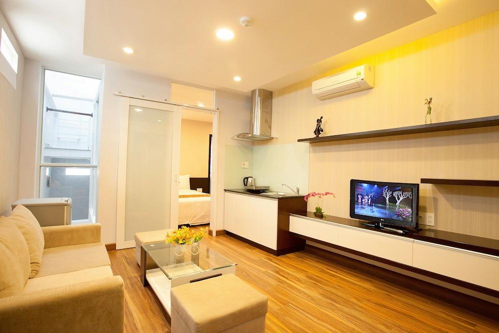Galaxy Apartment 1246278 — 2