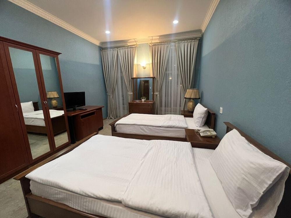 Swan Hotel — 7