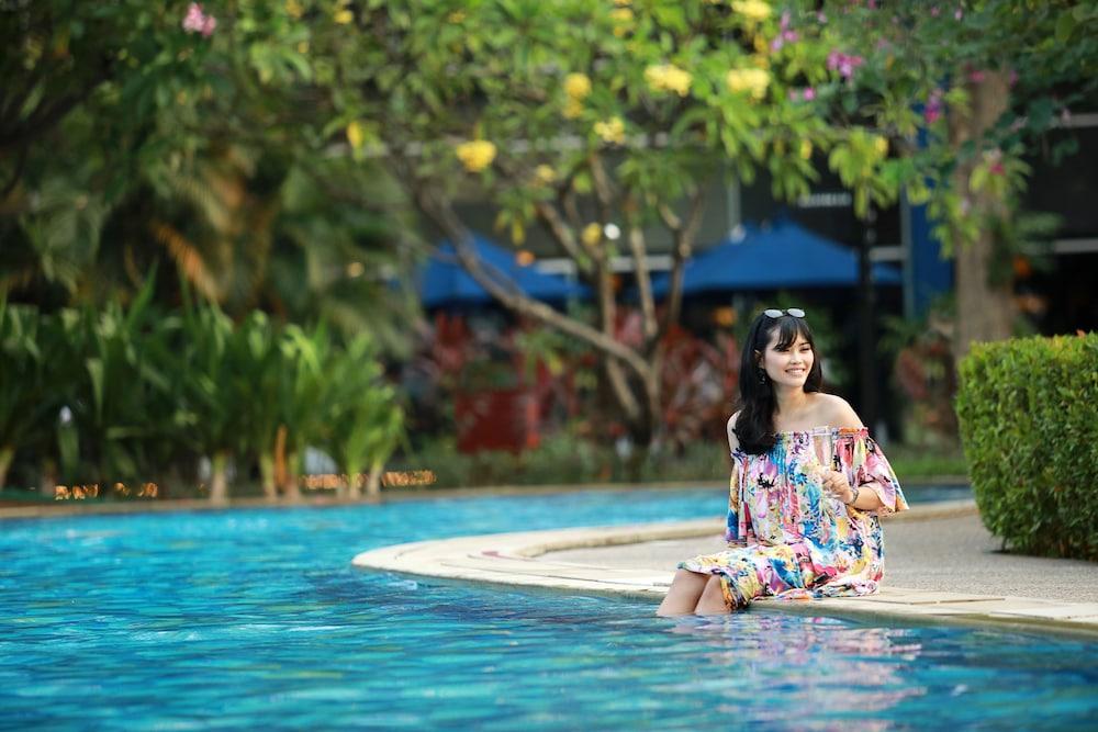 Mercure Convention Center Ancol 80914 — 7