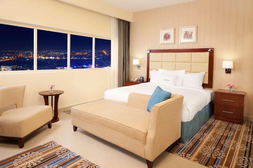 Doubletree By Hilton Ras Al Khaimah — 4