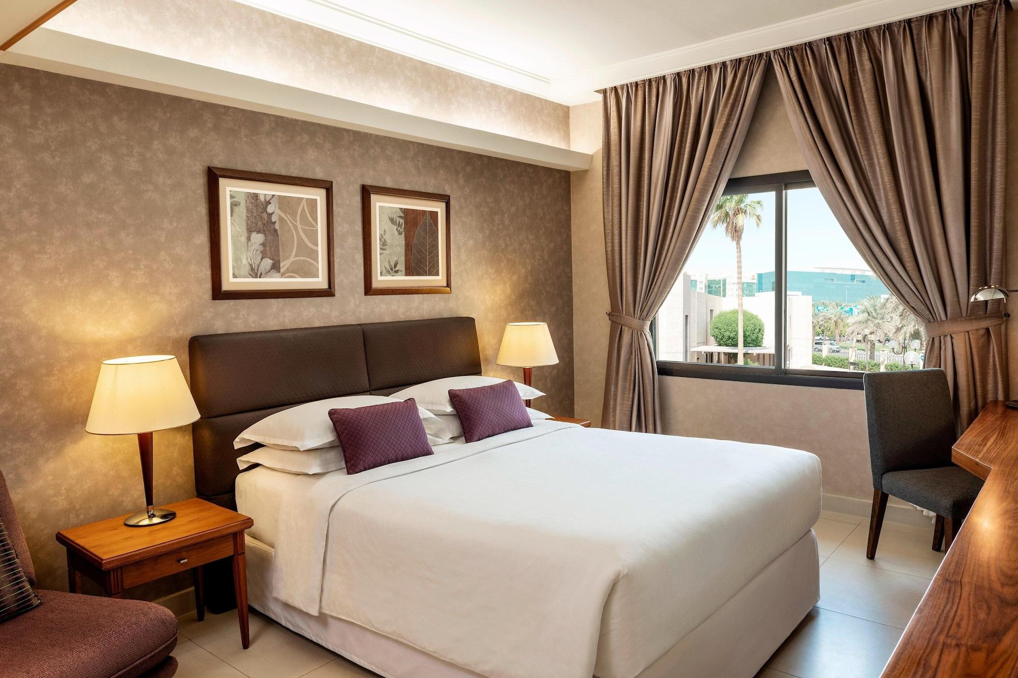 SHERATON RIYADH HOTEL AND TOWERS — 8