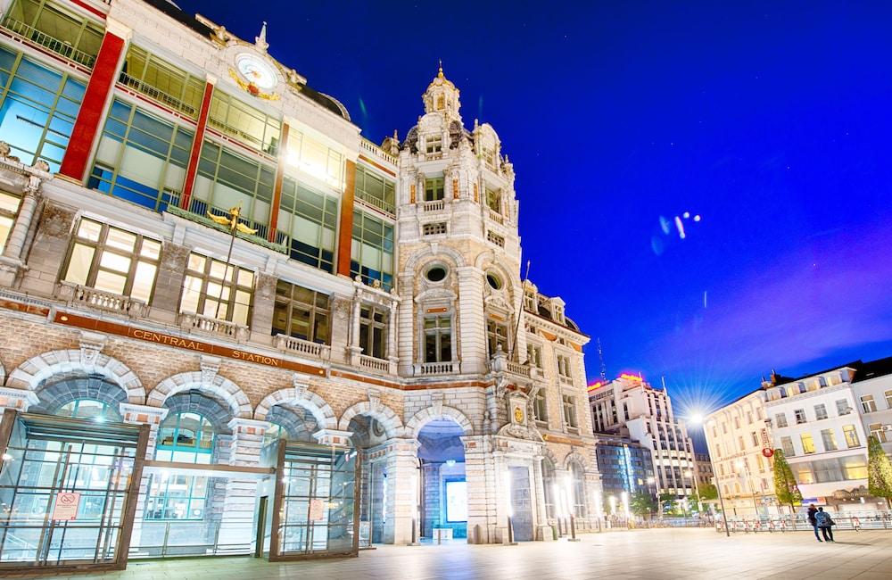 Leonardo Hotel Antwerp — 5