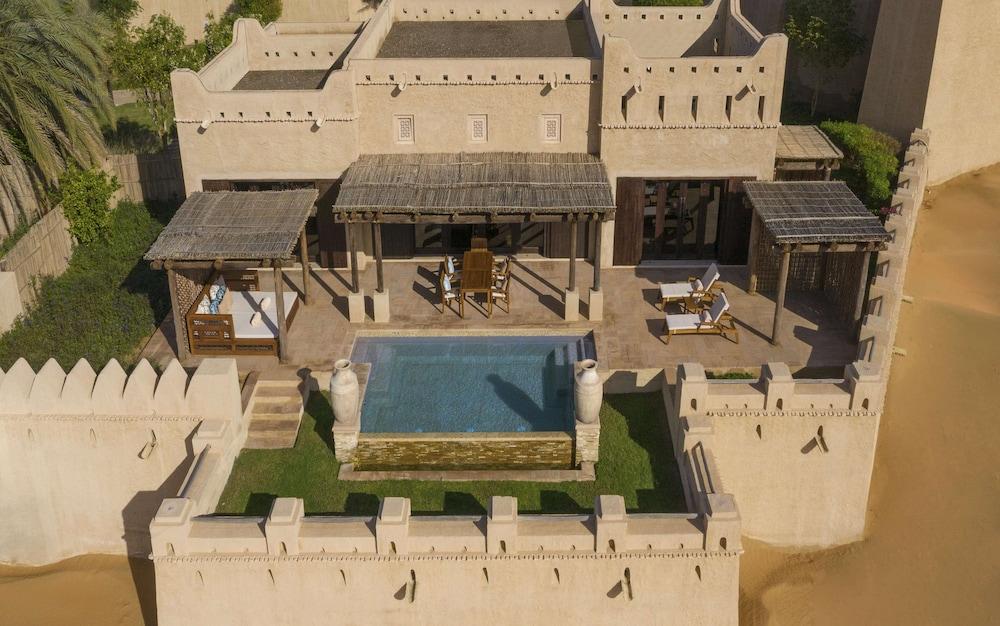 Qasr Al Sarab Desert Resort By Anantara — 5