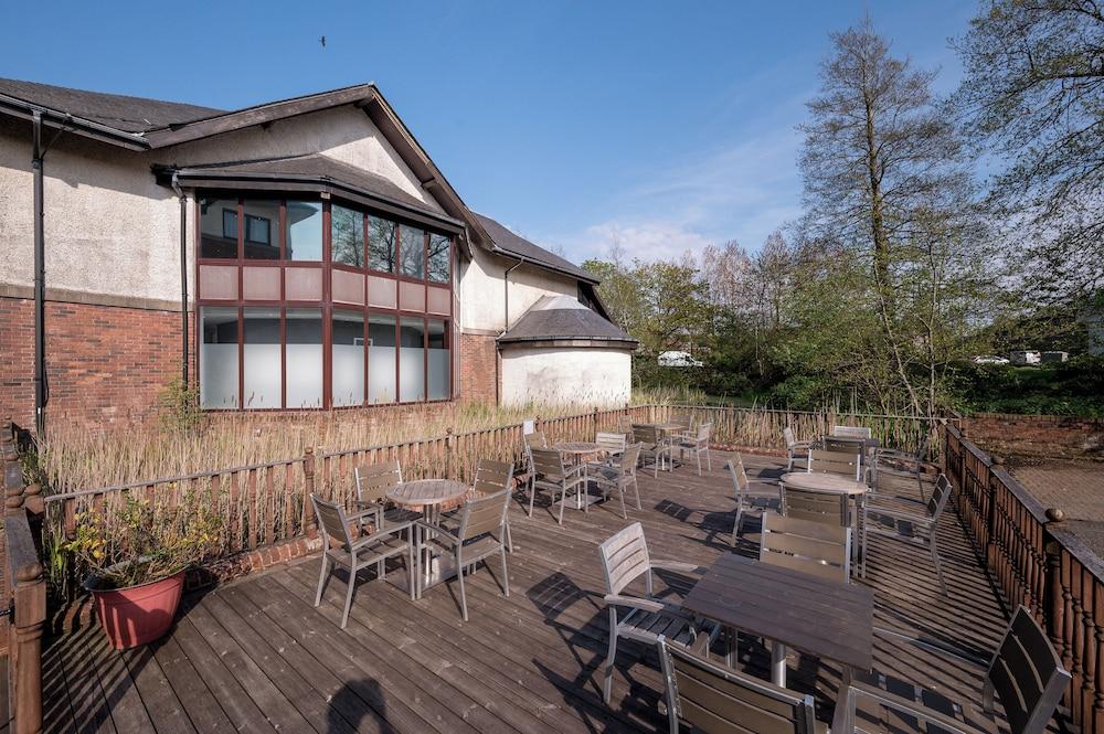 HOLIDAY INN GLASGOW-EAST KILBRIDE — 4