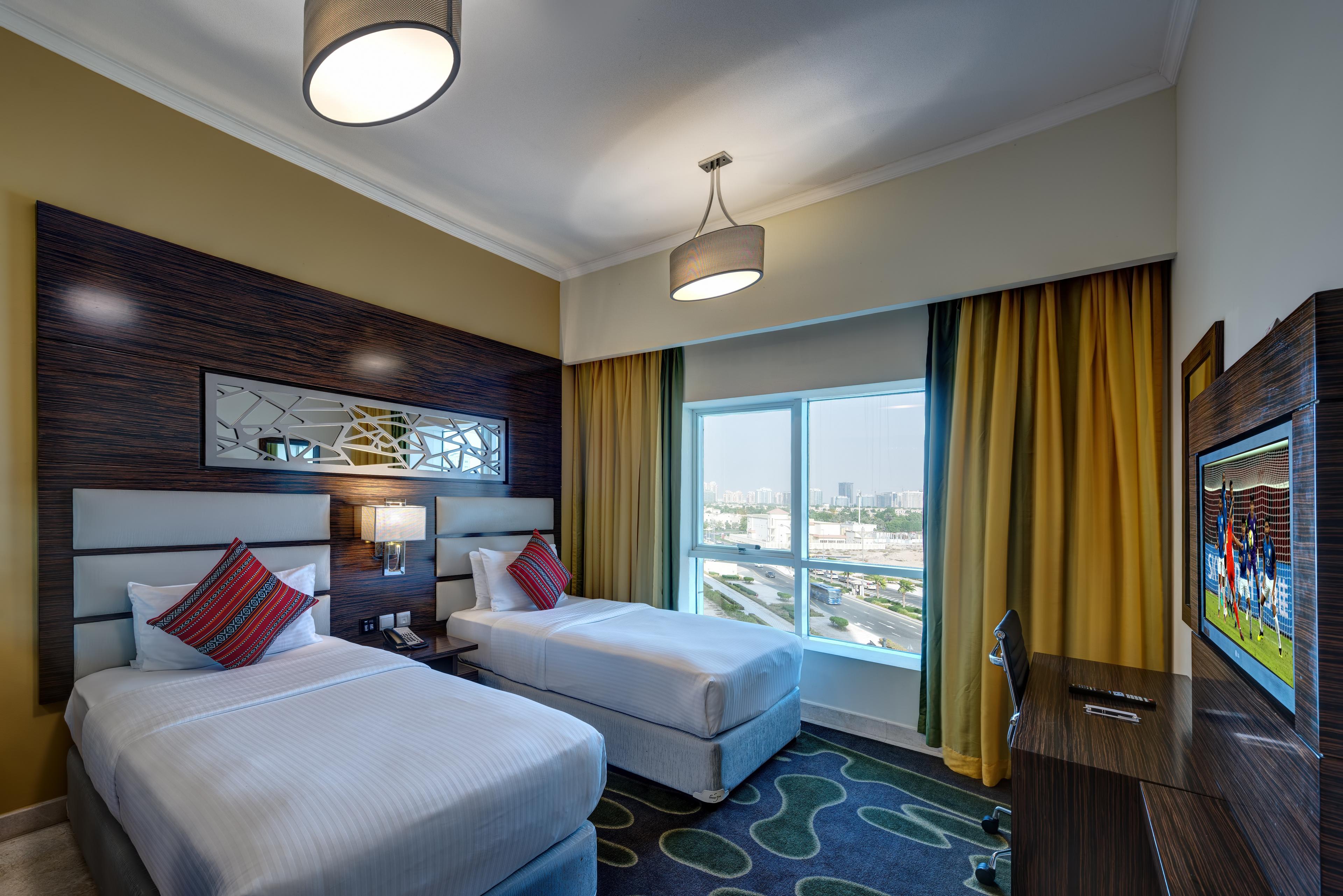 Vintage Grand Hotel — 9