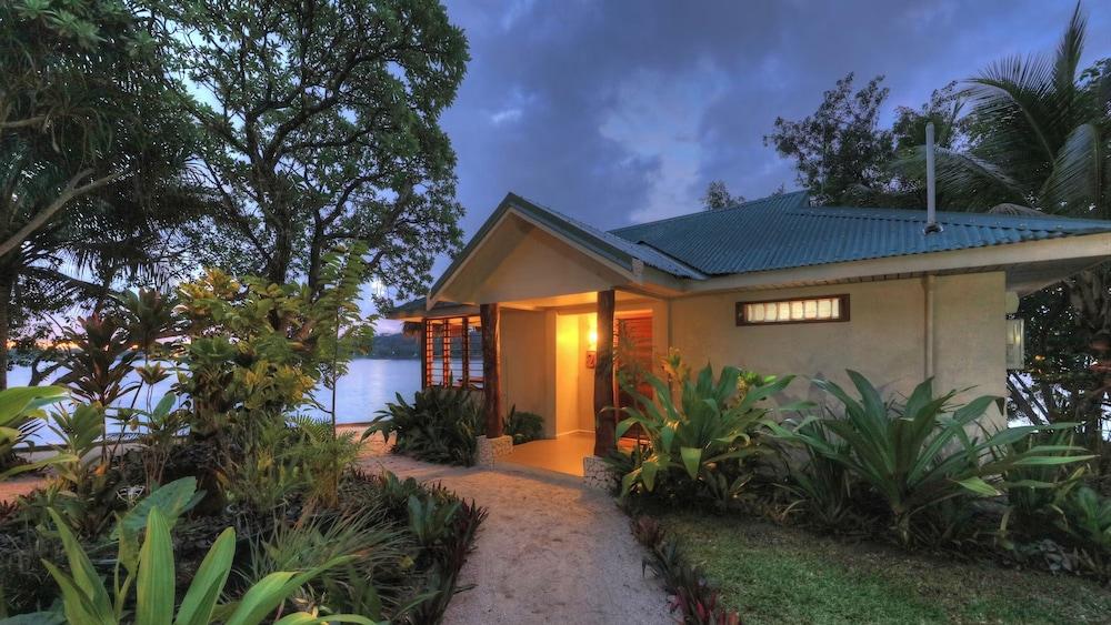 ERAKOR ISLAND RESORT — 3