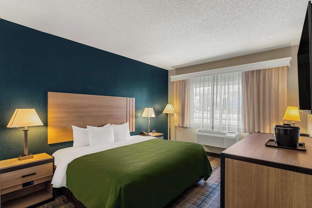 Quality Inn Denver Northeast Brighton — 8