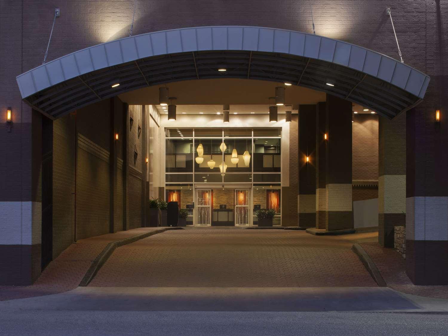 Hilton Garden Inn Austin Downtown — 4