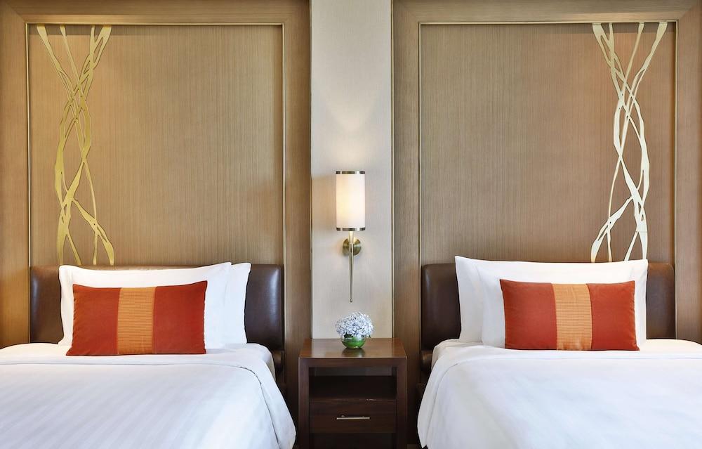 Anantara Eastern Mangroves Abu Dhabi Hotel — 10