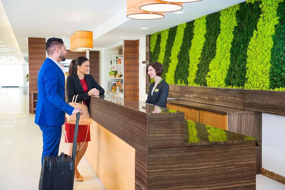 Hilton Garden Inn Ras Al Khaimah — 8