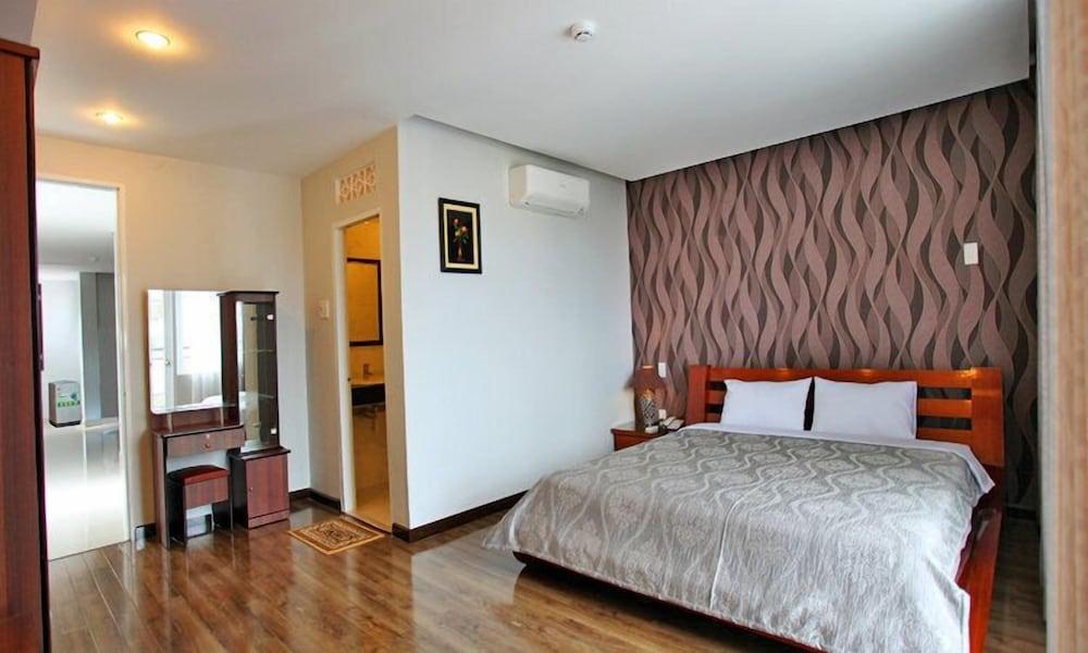 White Swan Apartment — 6