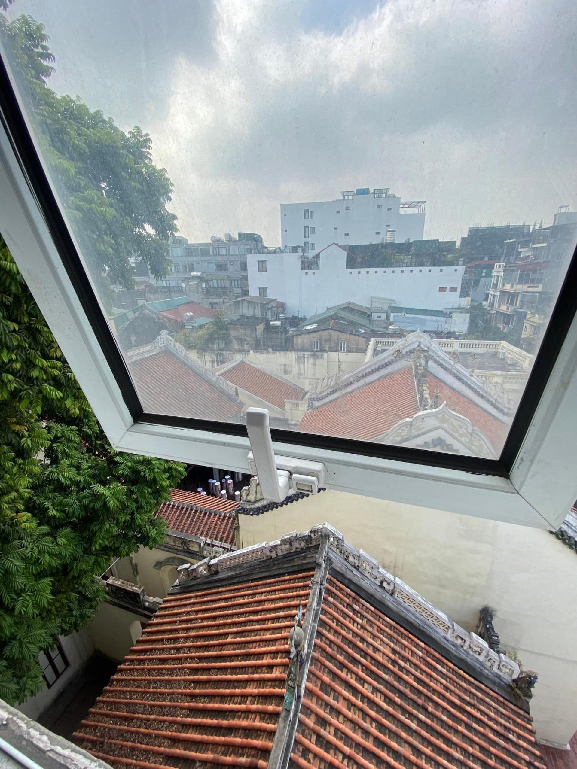 Holiday Suites Hotel & Spa Hanoi — 2