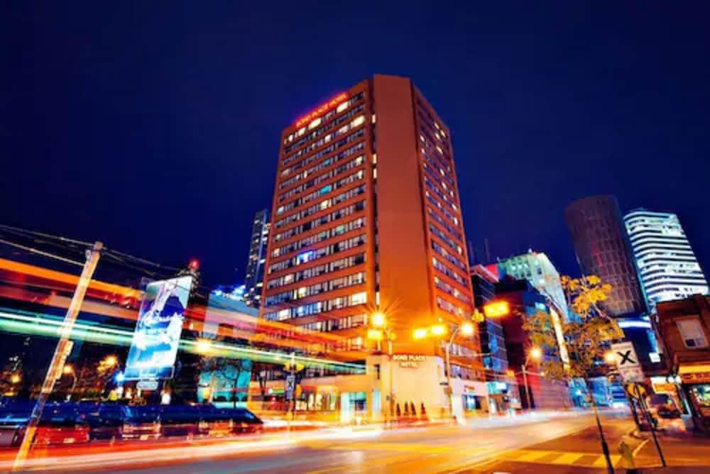 BOND PLACE HOTEL 3144 — 2