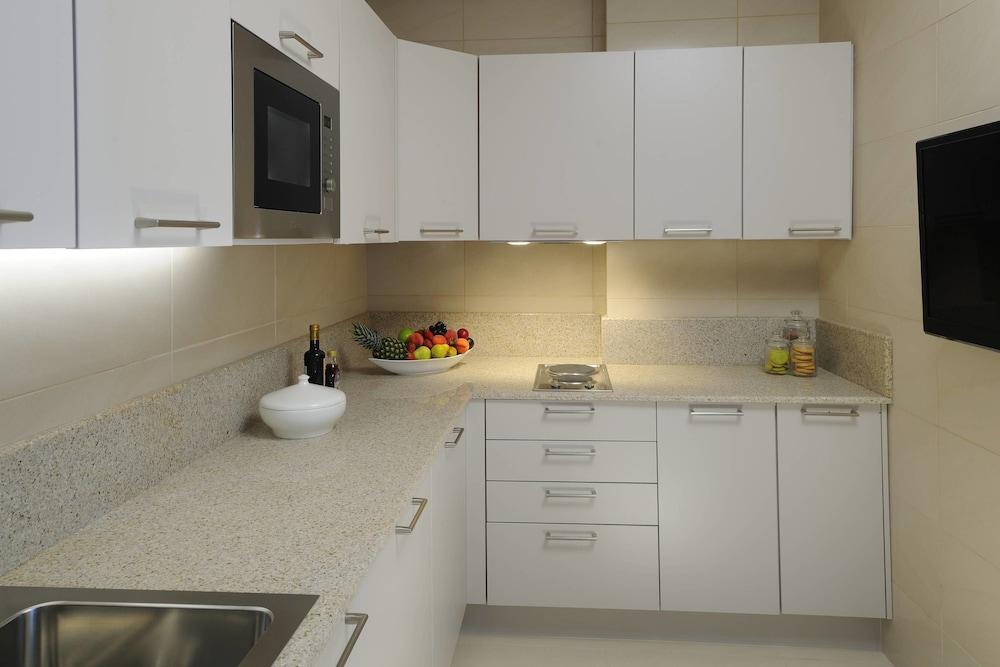 RESIDENCE INN BY MARRIOTT KUWAIT CITY — 6