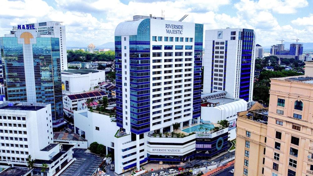 Riverside Majestic - Puteri Wing — 9