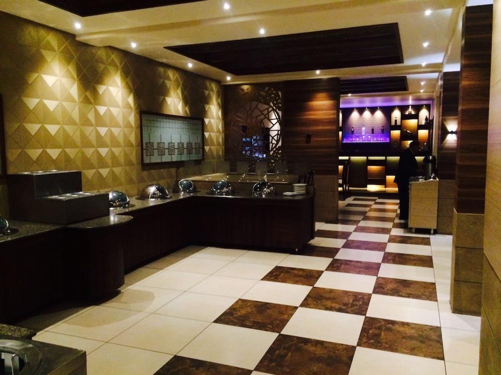 Hotel Ramanashree Richmond — 6