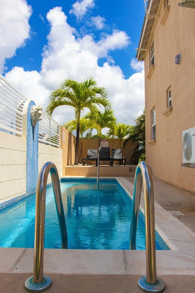 Best E Villas Providence 1209508 — 6