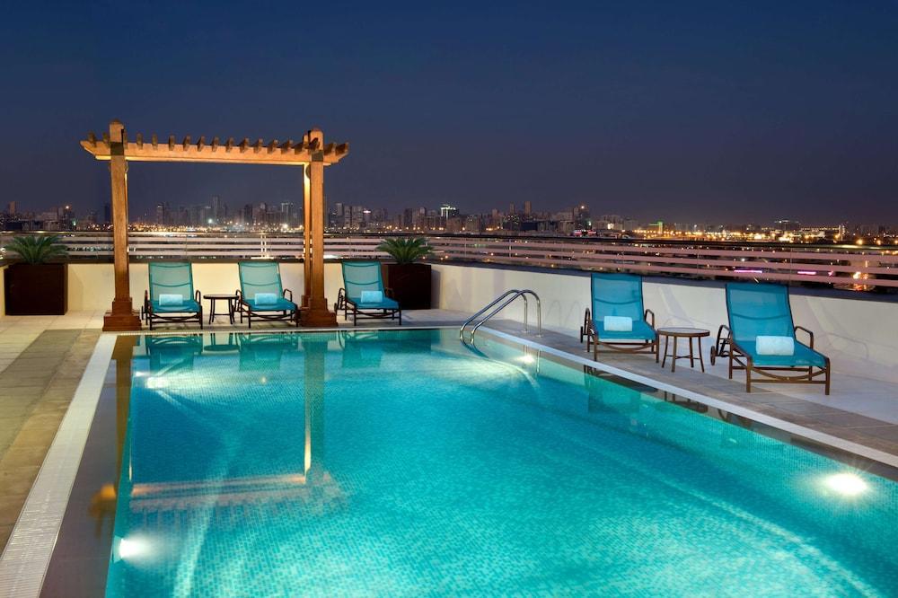 Hilton Garden Inn Dubai Deira — 5