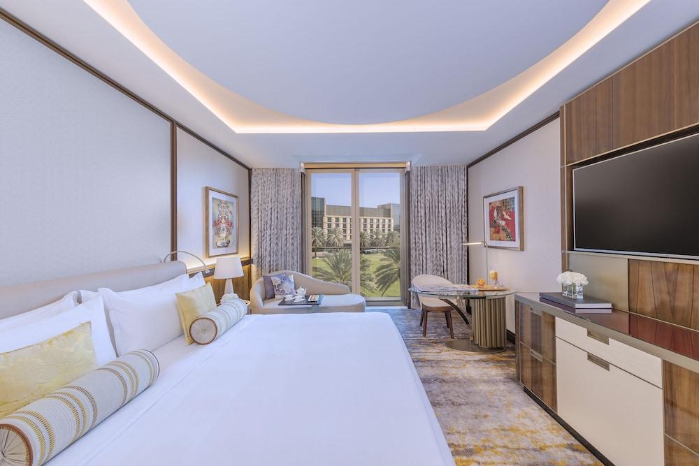 Mandarin Oriental Al Faisaliah Riyadh — 1