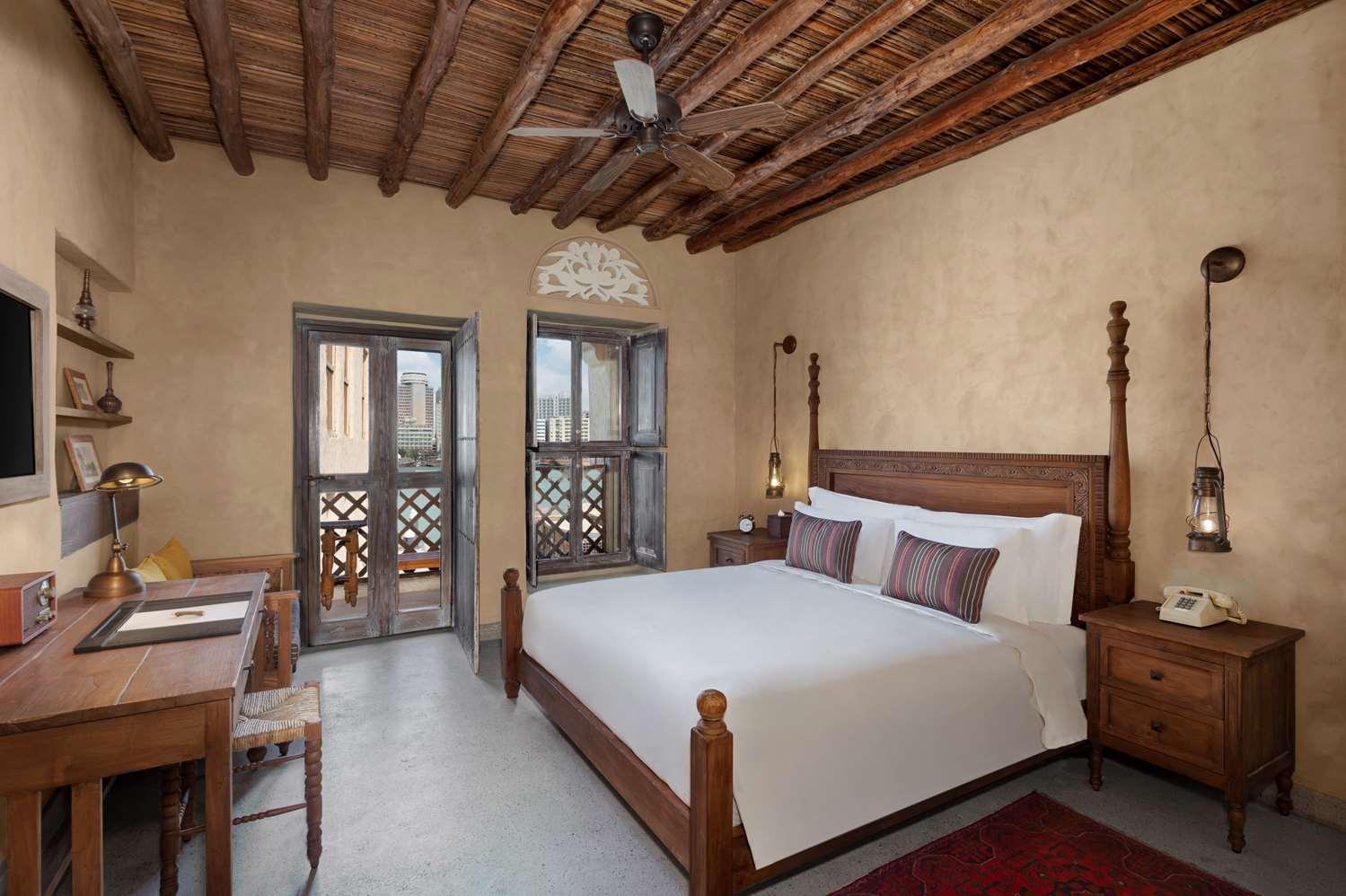 Al Seef Heritage Hotel Dubai Curio Collection By Hilton — 9