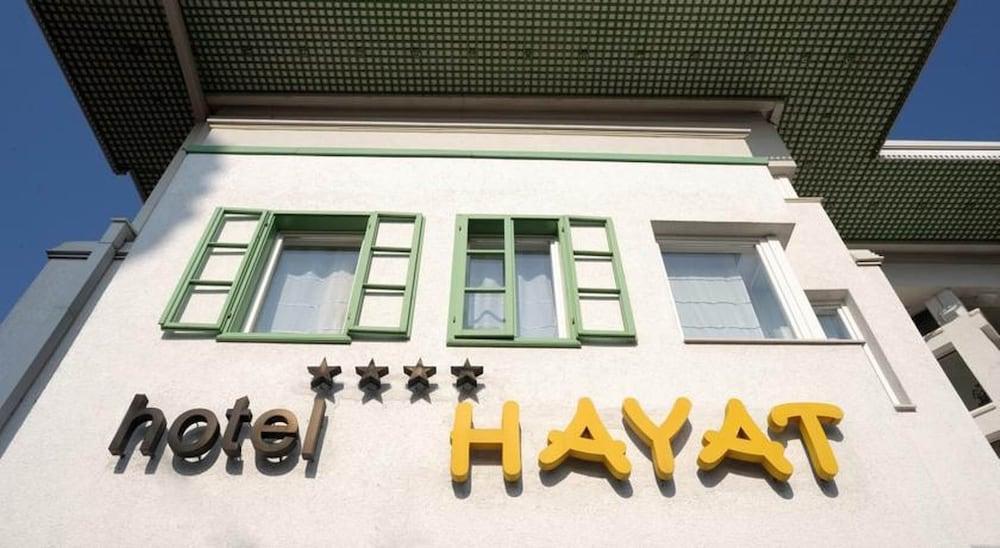 Hayat Hotel — 2