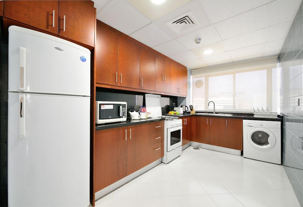 Golden Sands Hotel and Residences — 3